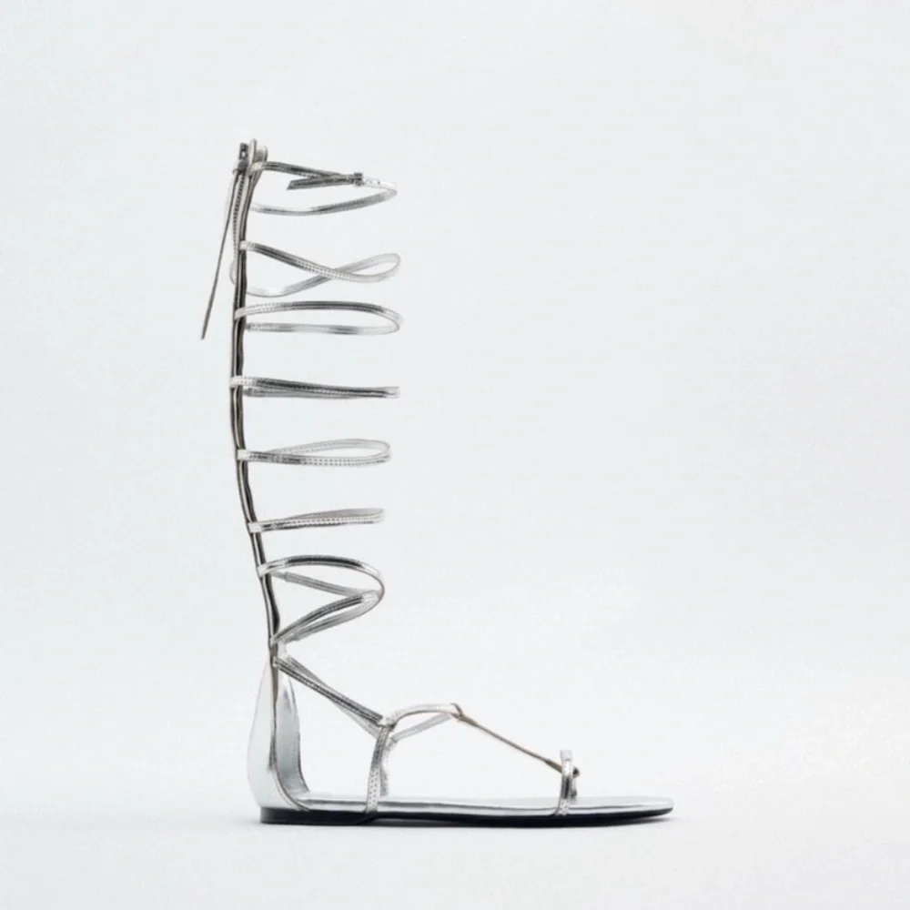 Zara Leather Sandal - Picture 4 of 9